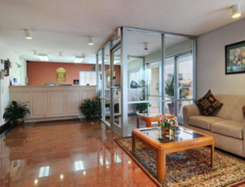 Super 8 By Wyndham Meridian Zewnętrze zdjęcie